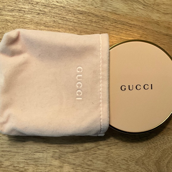 Gucci powder MatNatural 000 - Picture 1 of 5